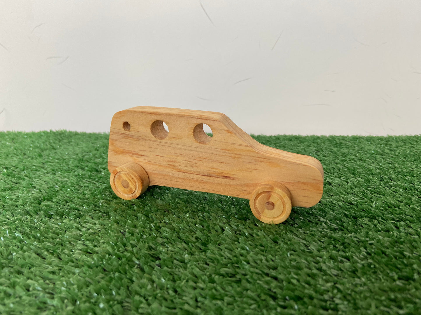 Wooden Toy - Station Wagon